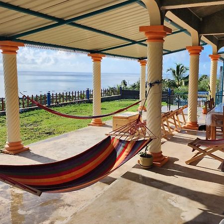 Chez Tonio Magic Ocean View Villa Port South East Екстериор снимка